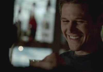 》|| Once you fall in love with someone, I don't know if you can ever shake them. ||《 [[AU•RP•Unclaimed•#Mebekah•18+]]