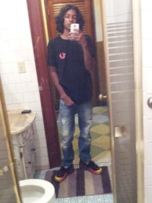 Tsr_Chaoss's profile picture. Tsr clann ps3 gamerr follow me ill follow u back  ima proud Tsr member  Weed it everthing