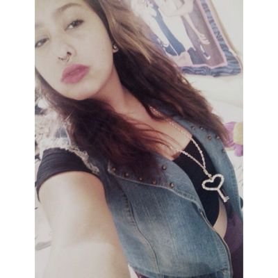 kiara_g1d's profile picture. ╭∩╮（︶︿︶）╭∩╮   Deleted!!!!  go awayyyyy