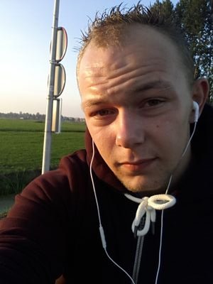 04-10-2011 Alex rust zacht.