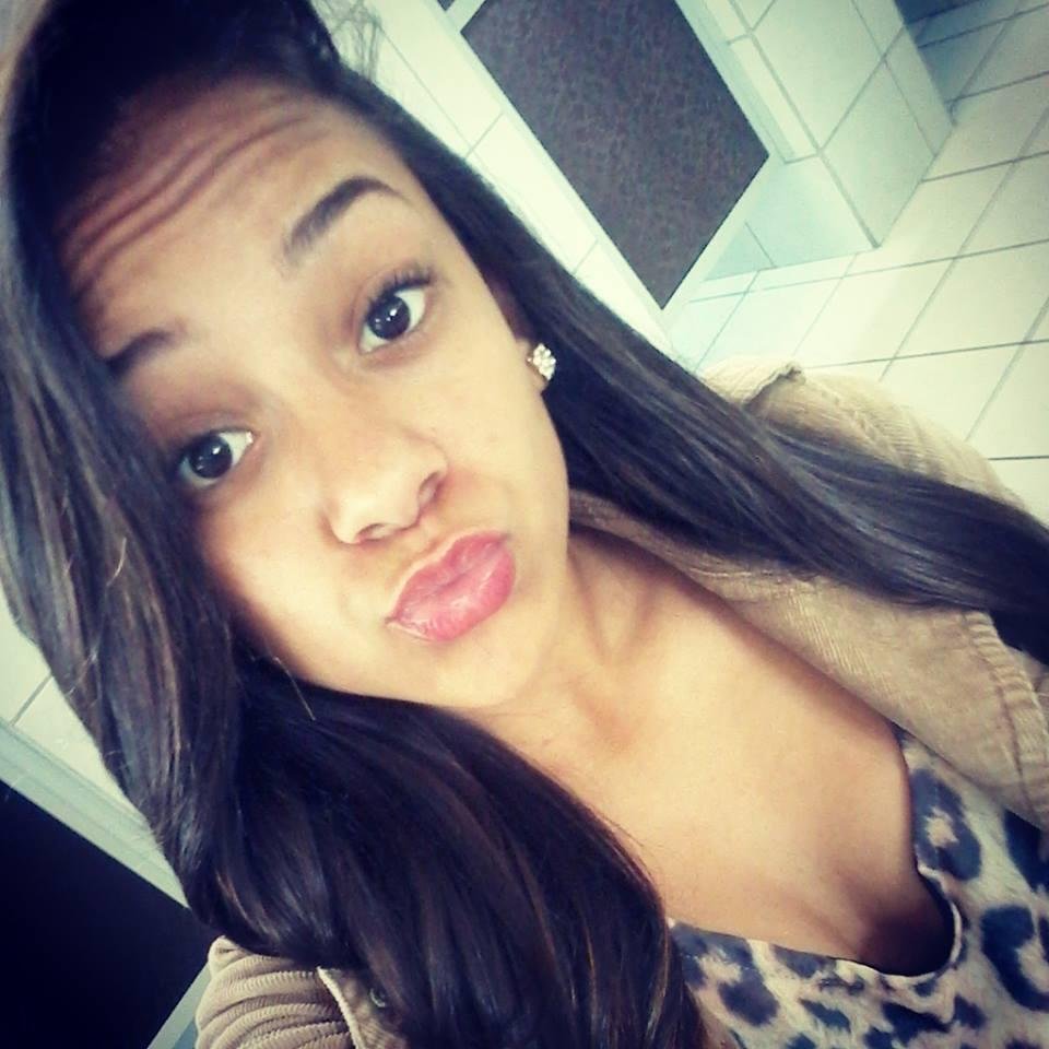 SemLimiteDuda's profile picture. Que as vezes a gente pensa tanto em conquistar mais coisas, e esquece de cuidar daquilo que já conquistamos e está com a gente.'