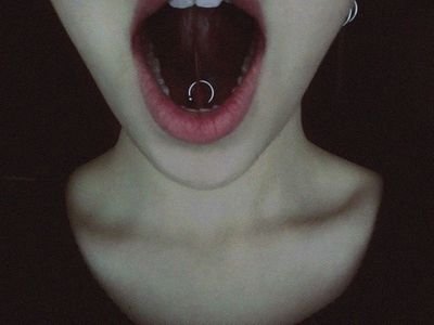 ‏‏‏قرب؟.يااحلو.