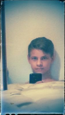 mada_stroe's profile picture. 