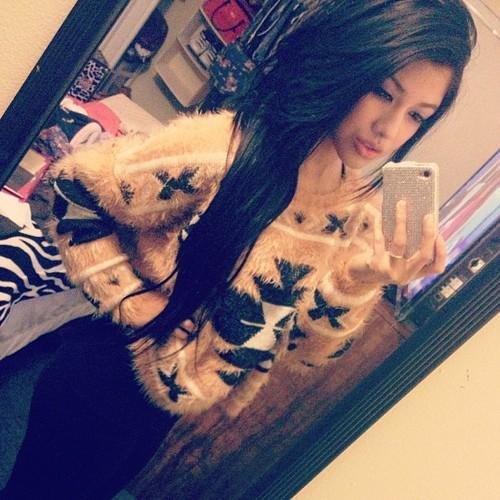 Soy Linda,Simpatica,Tierna,Amable,Y Cariñosa ♥ Sigueme y Te Sigo ♥ x3