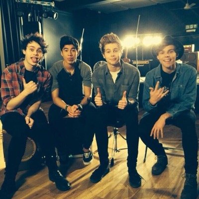 access to 5/4 •Rebecca & Charlotte•