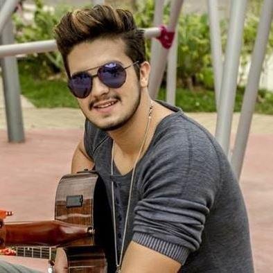 TROCO A ETERNIDADE POR VC O PARAISO É ESTAR AO SEU LADO @luansantana