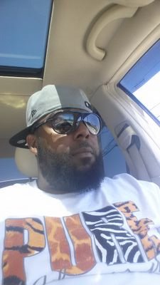 gregory_lucky's profile picture. 