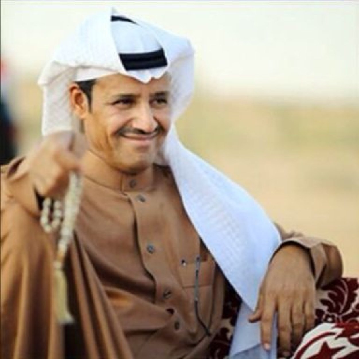 مثل الدما للخفوق يجري وصالك....مايقطع الوصل الا الموت لاجاني