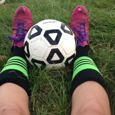 senior, outside midfield, #22