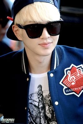 I'm proud to be SHINee WORLD. Who love SHINee until the end   -SHAWOL-   ^-^