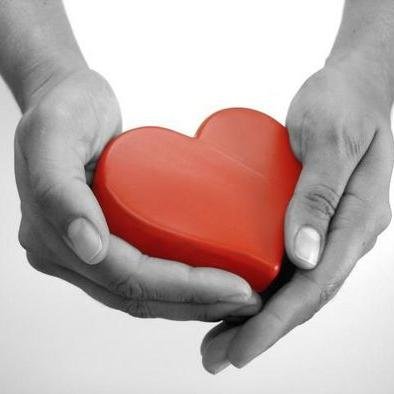 One #love! One life! I love to tweet romantic poems & #quotes. #inspiration #peace #quotestoliveby