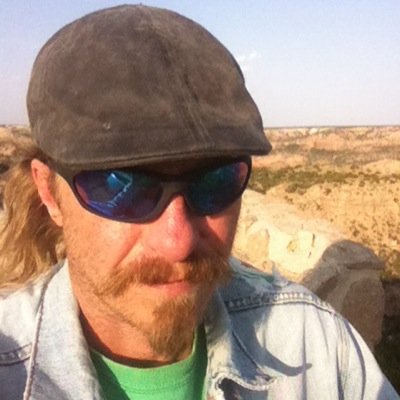 MoMcClan's profile picture. I think it's my lack of self confidence that makes me as good as I am.