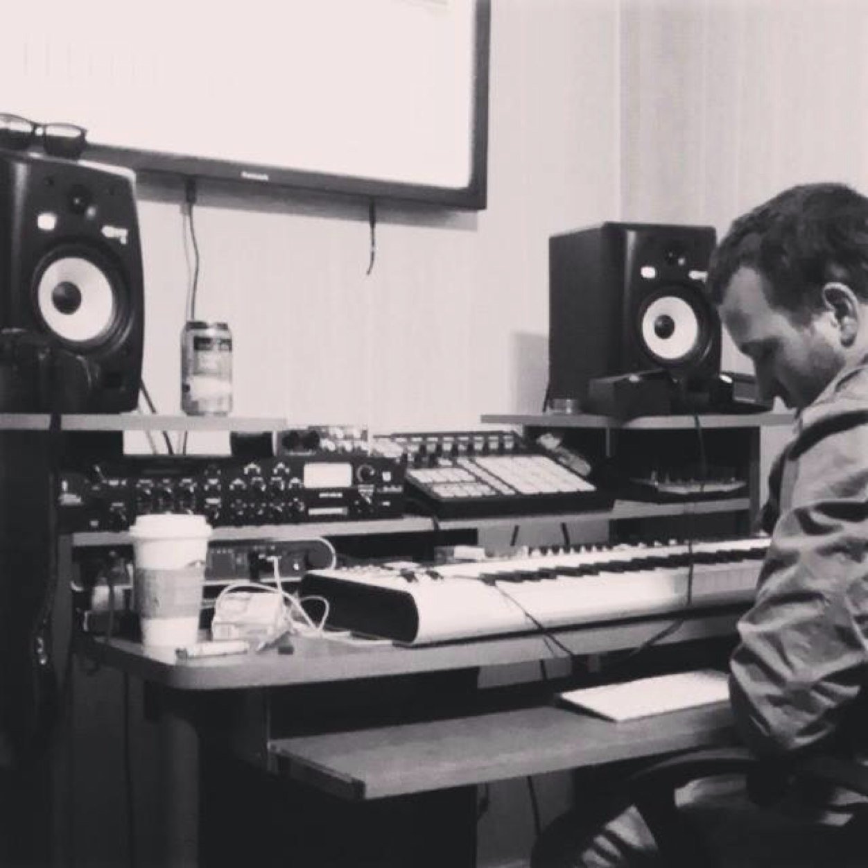 rolemodel90's profile picture. Newest Single Out Now: