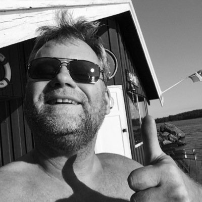 neijnes's profile picture. 