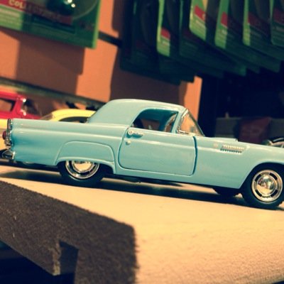 thirteencs's profile picture. |Chris | Hi | Follow me | Bye.|