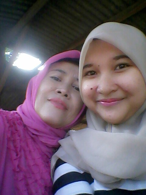 I LOVE YOU MOM.
