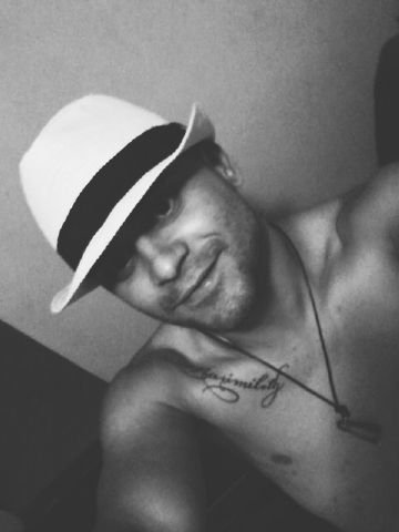 Sexo, Weed, Birras, Druns and Bass, Ninfomano, Realista, Nigga, Luna Llena♥ Besos con sabor a Chocolate♥Reggae, Buena Vibra,♥