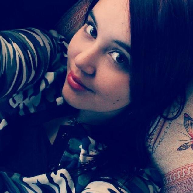 Alejandra, 20,Chile.