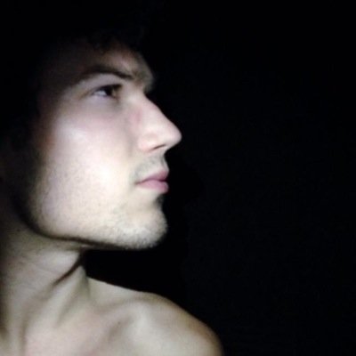 Ry_derv's profile picture. 