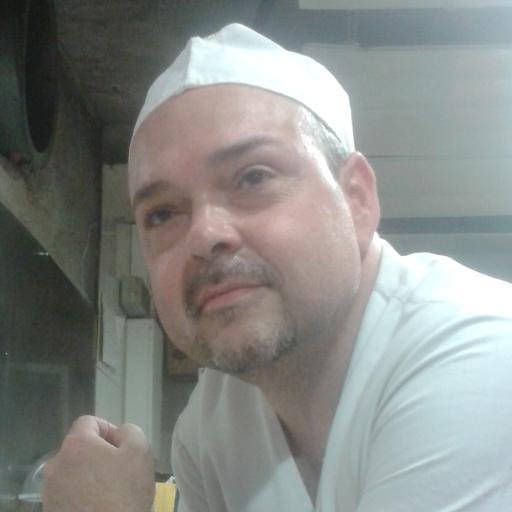 Pastelería, panadería, degustación, cátering. C/Francesc Layret, 16 / Telf. 93  315 45 32