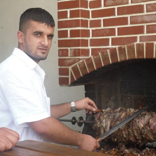 pizza sever,galatasaraylı ve çok güçlü