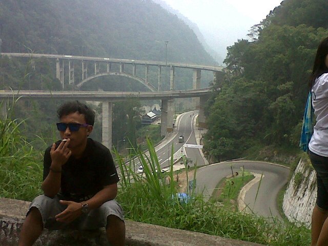 ..sayang emak..