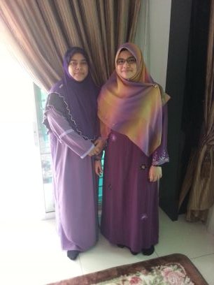 IlyaSyesye ^-^   and                                          •○●uhibbukum fillah●○°