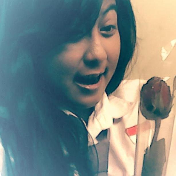 ||Dwi Andriyani 20 mei 1999 || SeniorHighSchool SMAN Mojogedang || || KAMTIS  BOMER ||