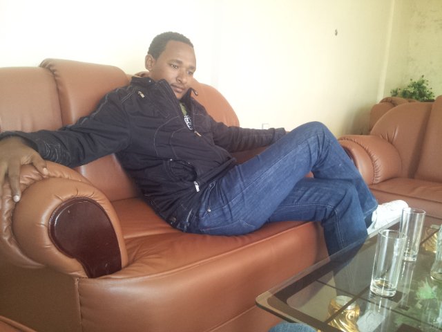 awulewatnaf's profile picture. 