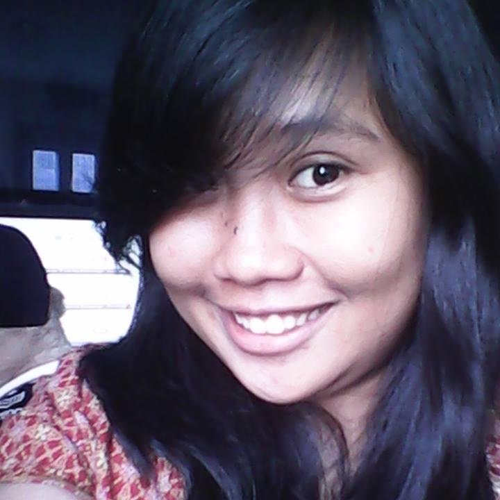 Follow me @resia_kemilau aj :)