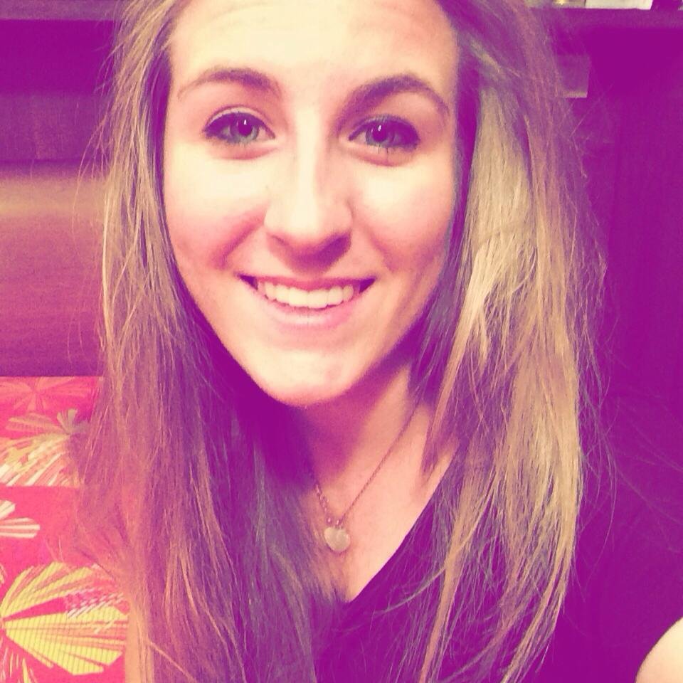 Hey I'm an italian girl who reeeeaally loves telefim(TWD, GoT, Supernatural&co), anime, manga, drawing and eating chocolate!