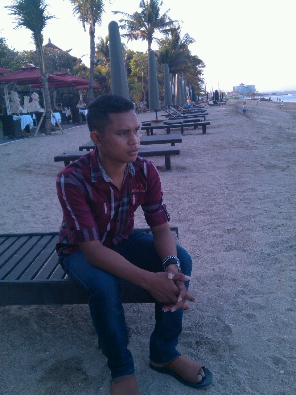 YohanesReno's profile picture. 