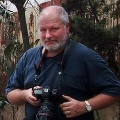 Roger Day is a Bedfordshire photographer specializing in wedding photography, Asian weddings, portrait photography, & corporate photography.