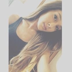 ‏‏‏‏‏ان الله جميل يحب الجمال، وهو جميل، جميل جدا.                sama amir malik ll 19