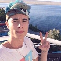 youtubers and bands are everything | 4/6 1/4 1/5 nash/12