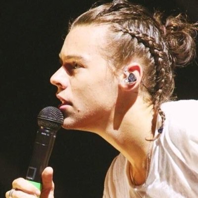 hey its @indiekidzourry !