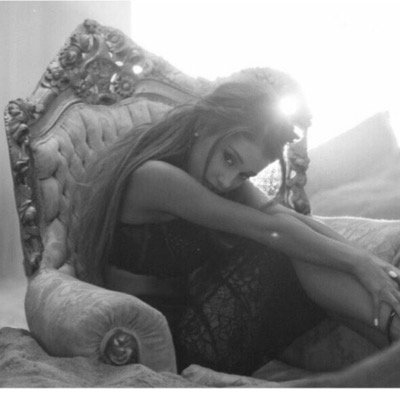 love for @arianaGrande. fb/unf.