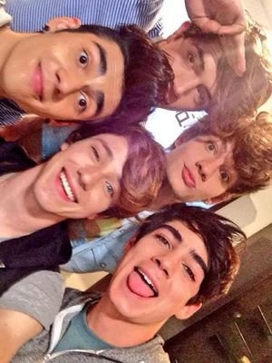 YO NO CAMBIO A MIS SEXYS CASTORES MEXICANOS POR NADIE OK!!CD9 CODER DE CORAZON