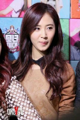 S♡NE ::::Kwon Yuri ::::Yulsic:::  Support 9 girls