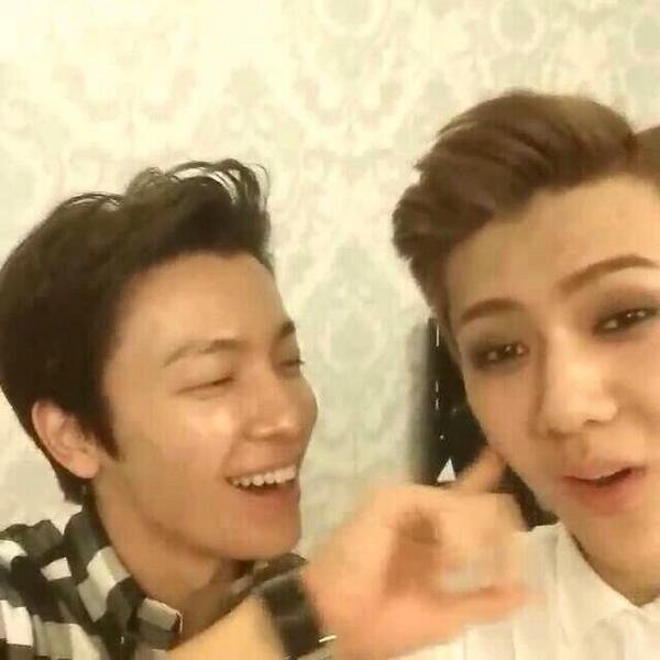 circle_013's profile picture. ติ่งเงียบๆ ติ่งเรื่อยๆ เดี๋ยว เหนื่อยจะบอก