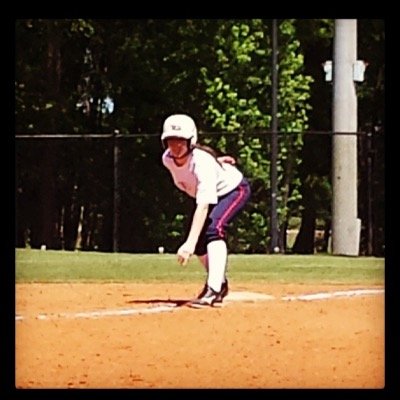 ⚾️Just your basic softball player who also doubles as a cleat chaser⚾️