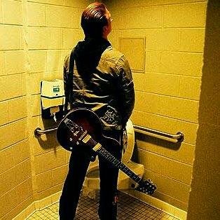 burtystone24's profile picture. 