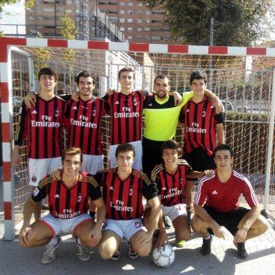 Twitter oficial del Milán Rover, equipo de fútbol sala de 2ª división en la Liga de Antiguos Alumnos del colegio Santa María del Pilar