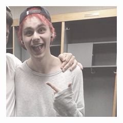 Yamyisbae's profile picture. Could you retweet this please?
https://t.co/6glaem8LV2