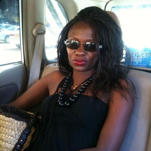 bkikimu's profile picture. 