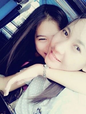 ♥Thanudcha ! Nice to meet u.                                      Thank u Follow me 'I do not know to write on my profile page. I asked my twitter ^^