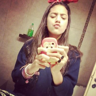 5sosagust's profile picture. 5sos pasión ...  retwitteas y marcas como favorito pero la verdad nose si te importo! sentite..