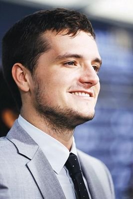 free follow from @ohmylovejosh bc ily. dont follow this damn account follow @ohmylovejosh instead ✌