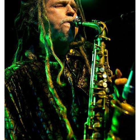 BirdJazzreggae's profile picture. Sound healing of deep saxophone body, mind and soul music, authentic and unique bridge between jazz , blues and reggae ; with conscious words & wicked rhythms.