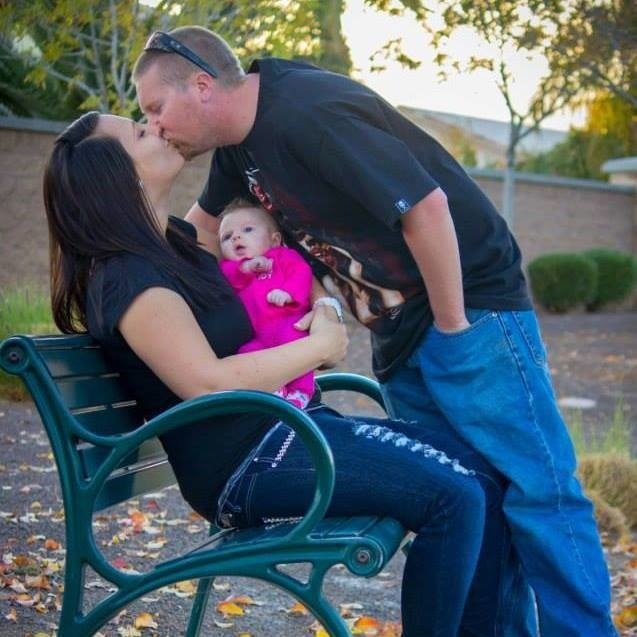 mrsamandacrouch's profile picture. Entrepemomer.